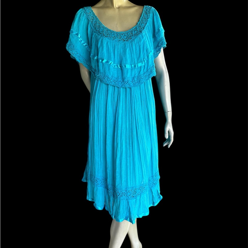 Festive Midi Dress with crotchet trim- One Size - Picture 5 of 6